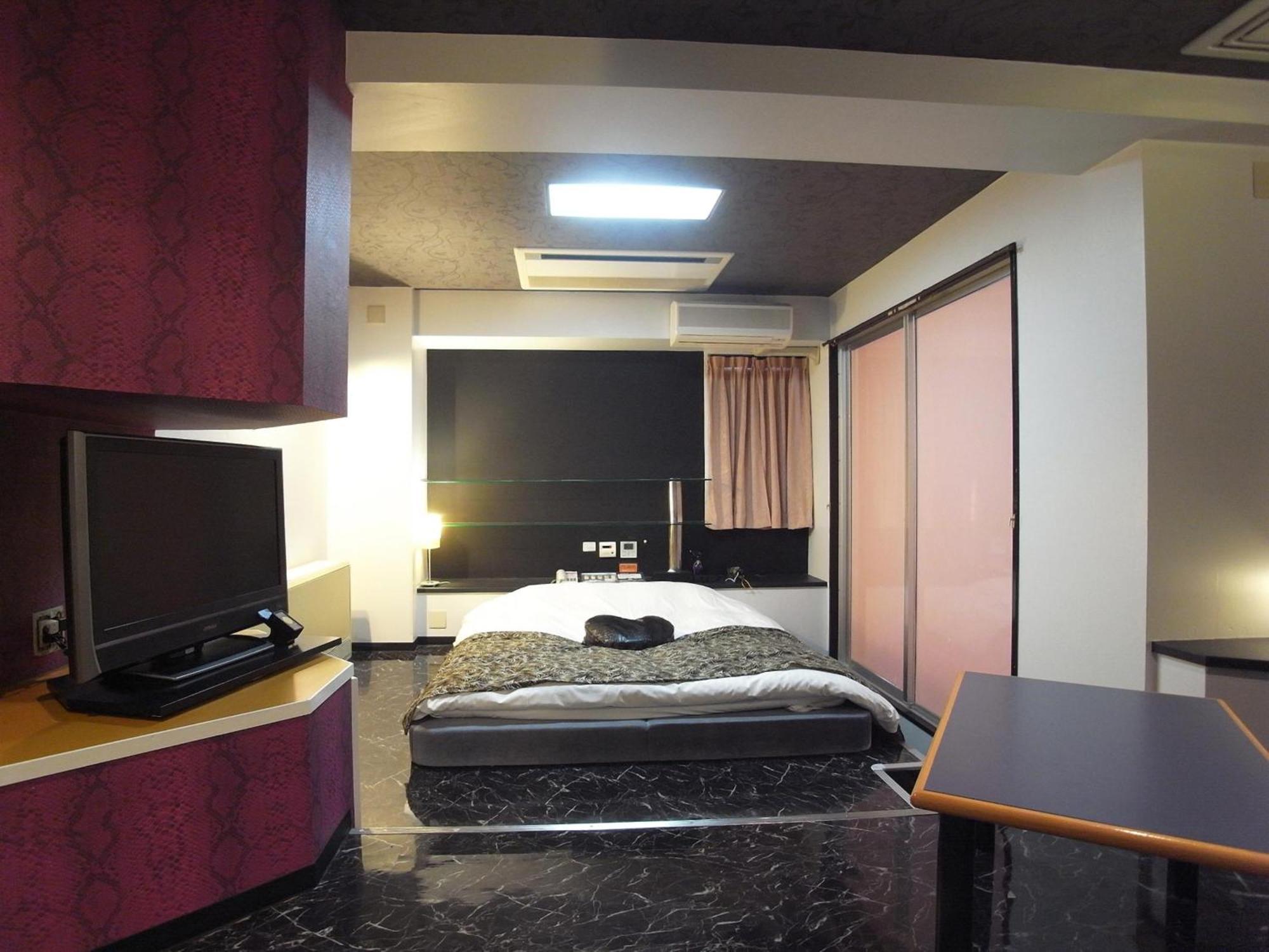 ホテル Tiger & Dragon 男塾ホテルグループ (Adults Only) Гифу Экстерьер фото