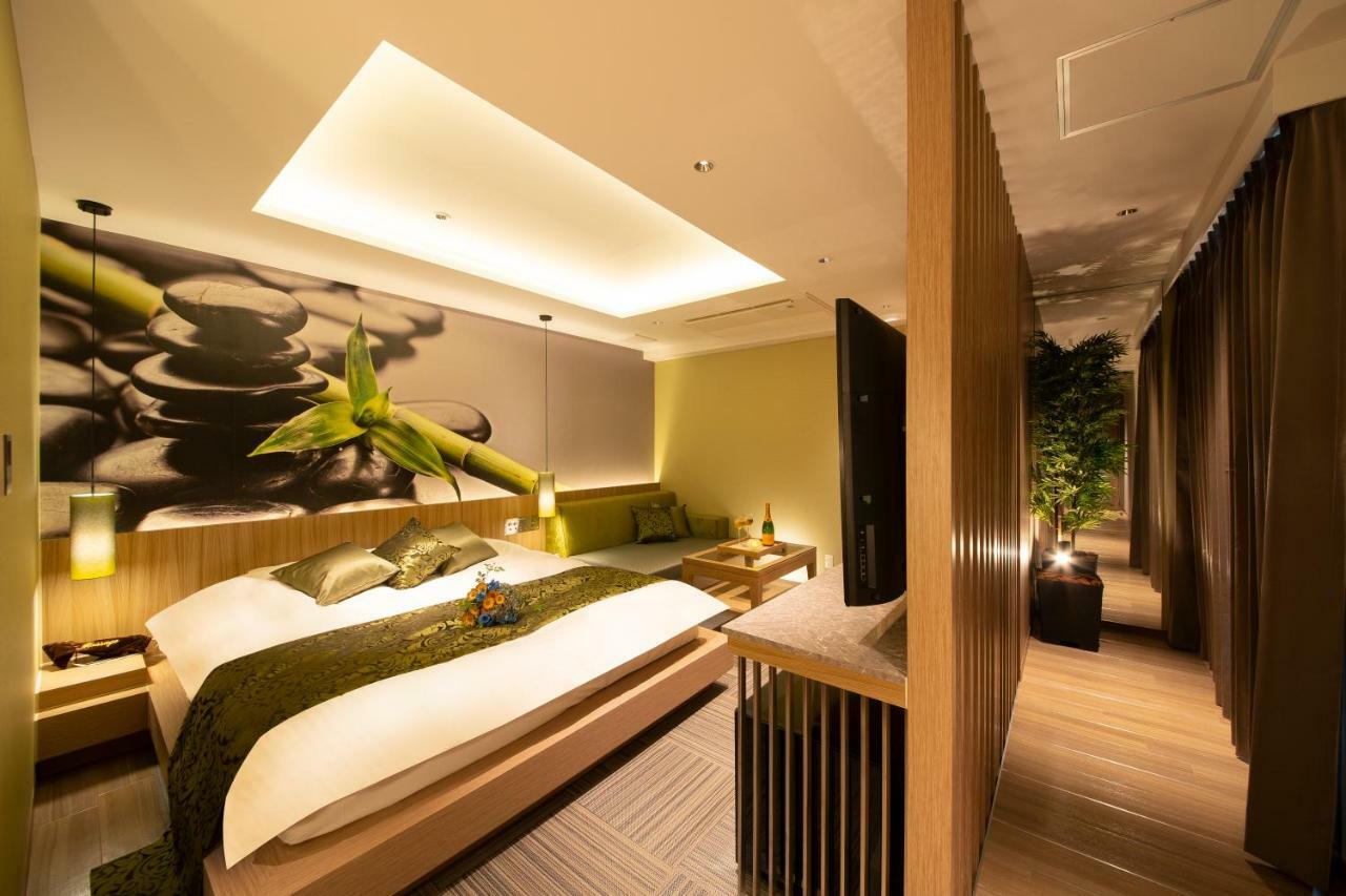 ホテル Tiger & Dragon 男塾ホテルグループ (Adults Only) Гифу Экстерьер фото