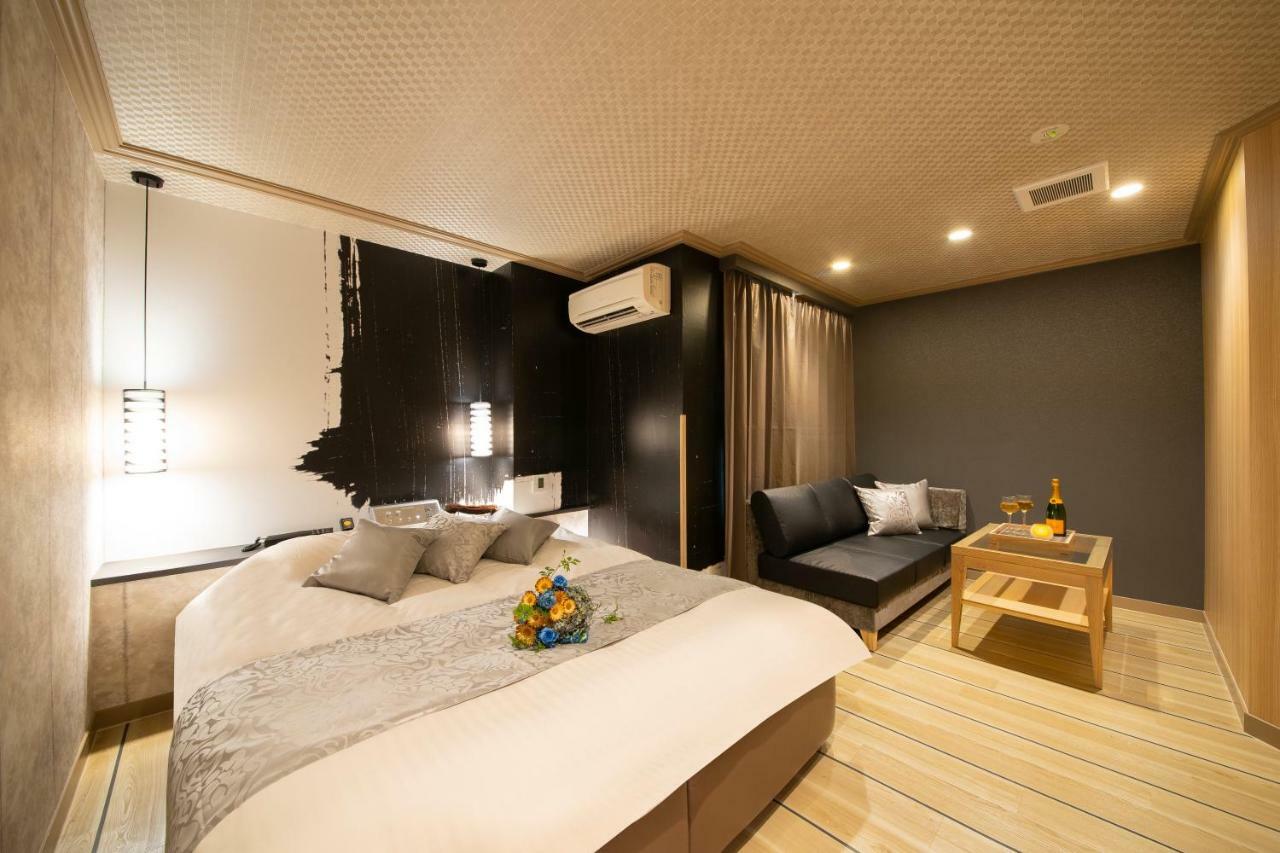 ホテル Tiger & Dragon 男塾ホテルグループ (Adults Only) Гифу Экстерьер фото